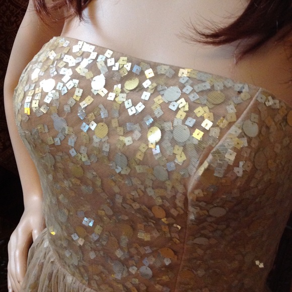 Adrianna Papell sparkly strapless evening dress, 6 - Picture 4 of 8